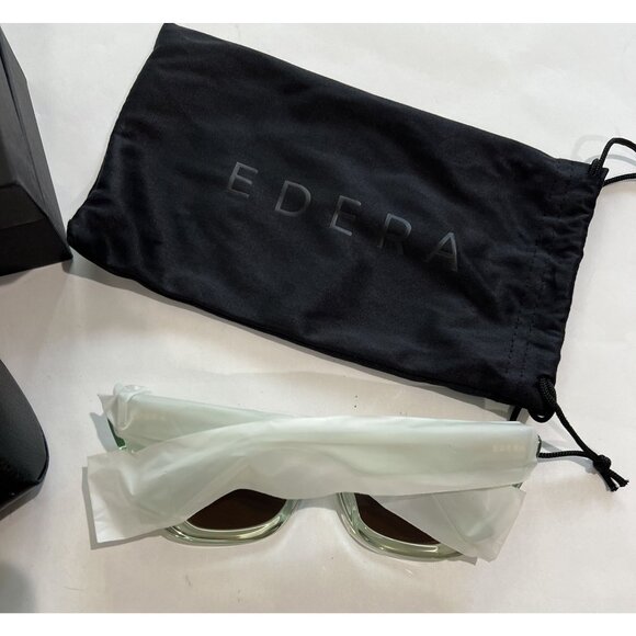 Edera Eyewear Fleur Sunglasses in Mint Green Acetate - Picture 3 of 4